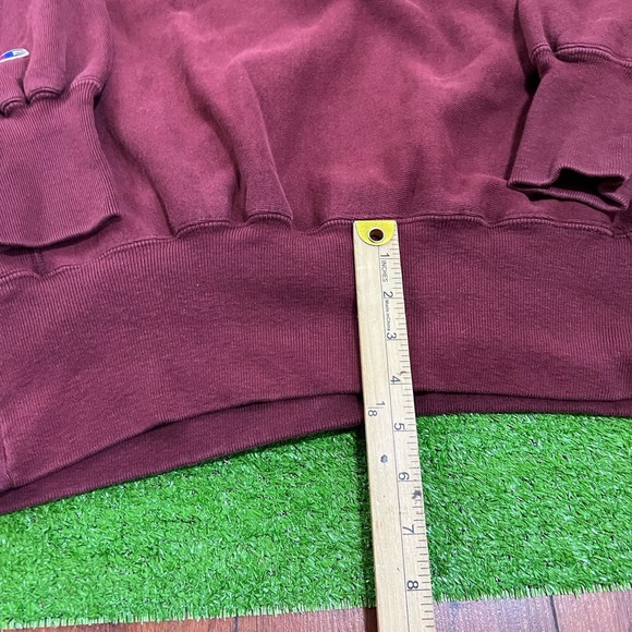 Vintage Harvard crest Sweatshirt XL Crimson‎ Champion Reverse Weave USA MADE - Picture 9 of 9